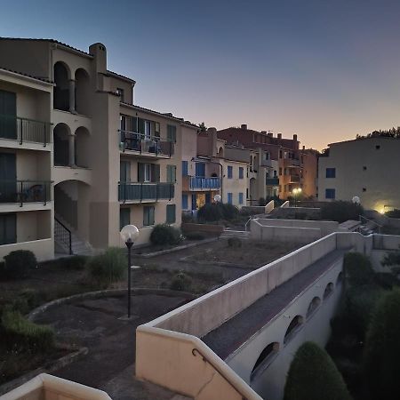 Superbe T2 En Centre Ville Au Calme A Deux Pas Du Marche Кавалер-сюр-Мер Екстер'єр фото